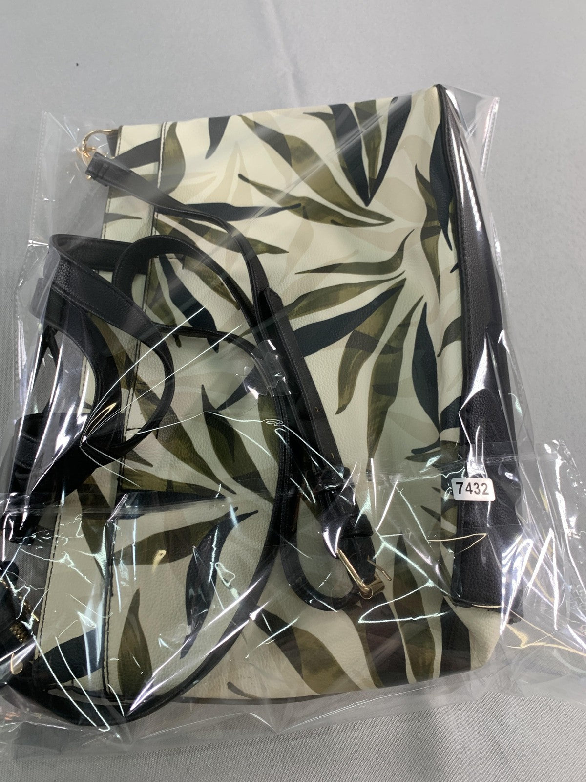 A New Day Satchel Tote Bag Womens Olive Leaf Print Black Crossbody Purse Handbag