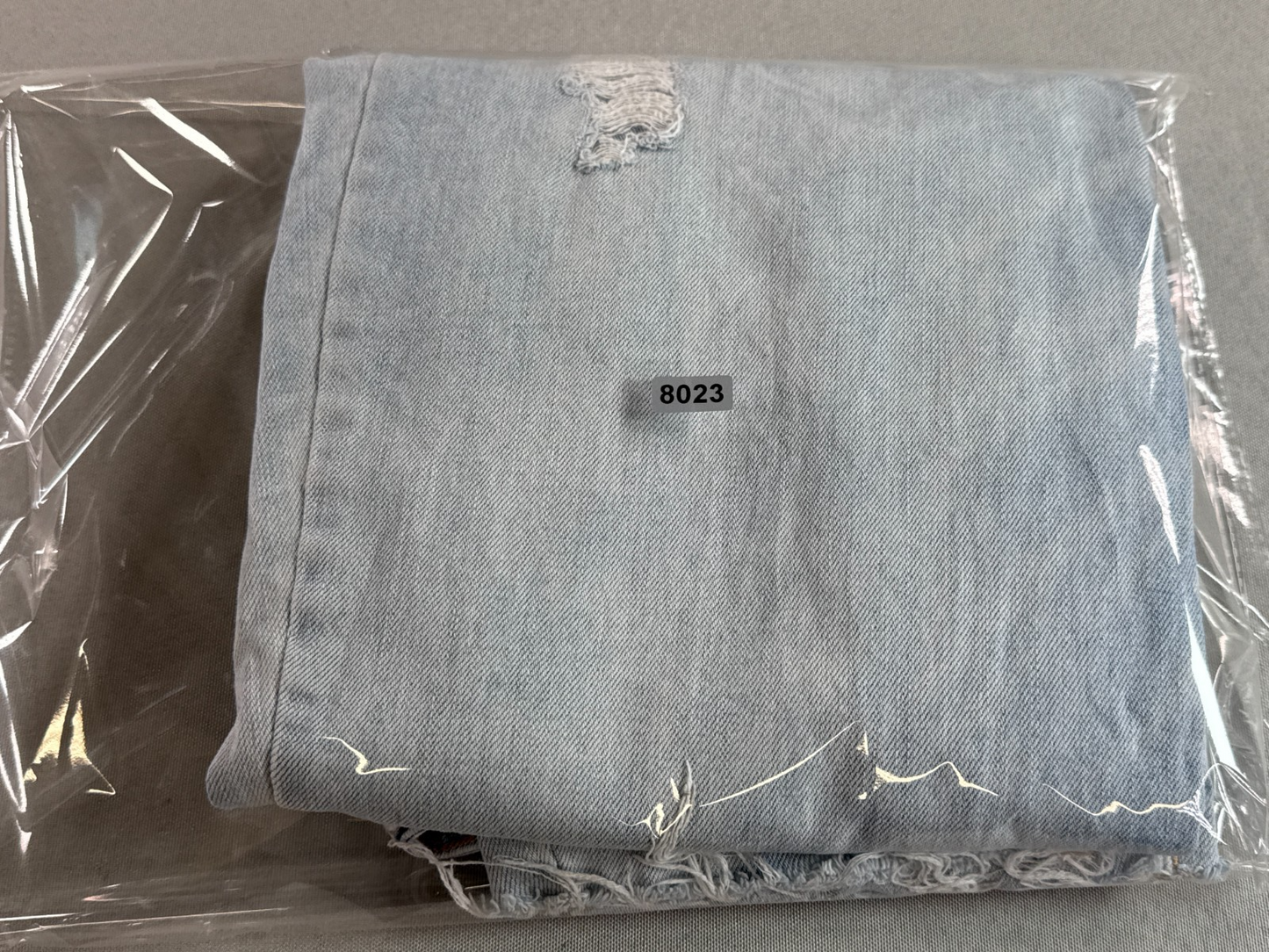 RSQ Vintage Mom Jeans Womens 29 Light Wash Distressed Raw Hem Denim Pants