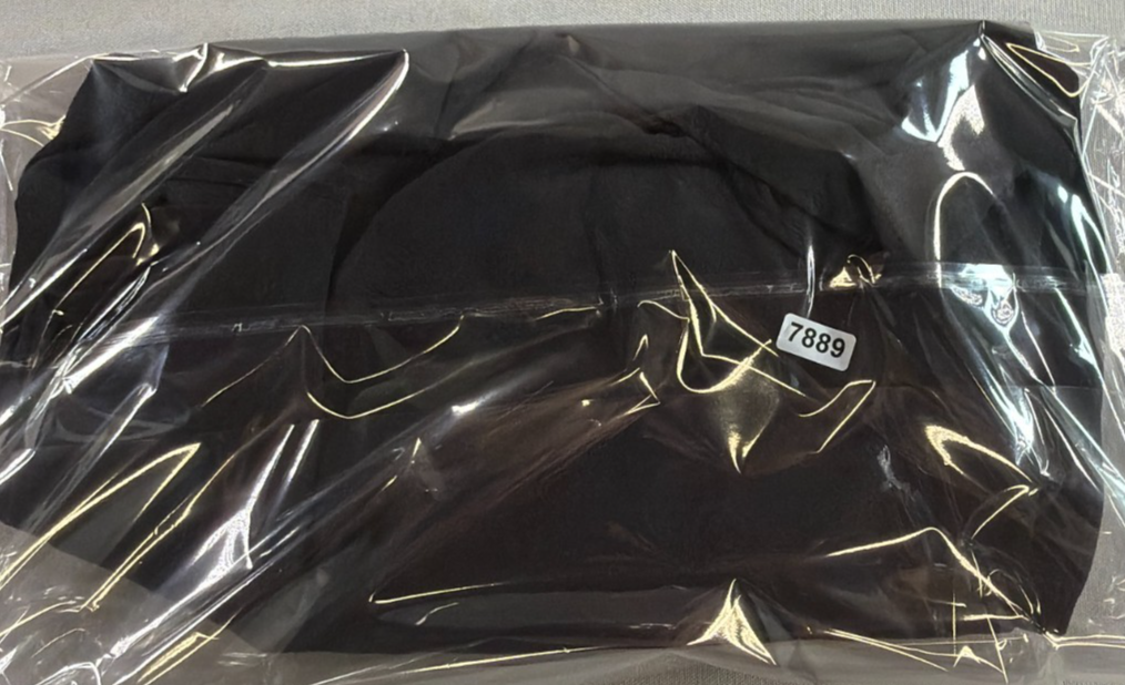 Mossimo Women XXL Black Button Down Blouse Long Sleeve Hidden Placket Polyester