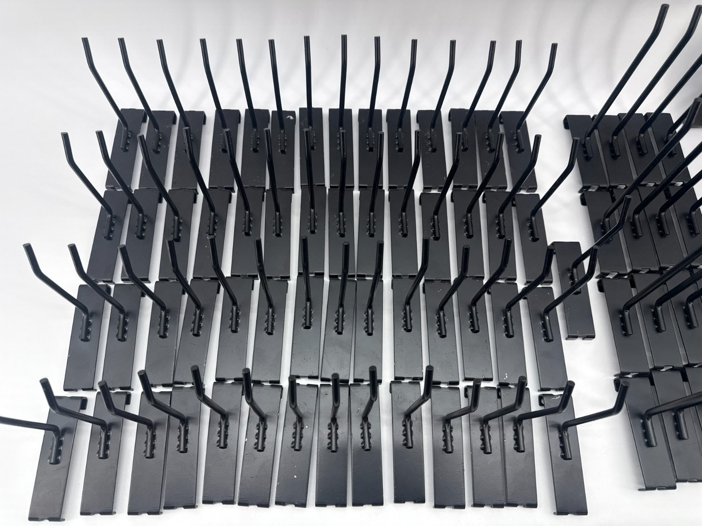 Gridwall Peg Hooks Black Metal Slatwall Grid Wall Display Hanger Attachment Lot