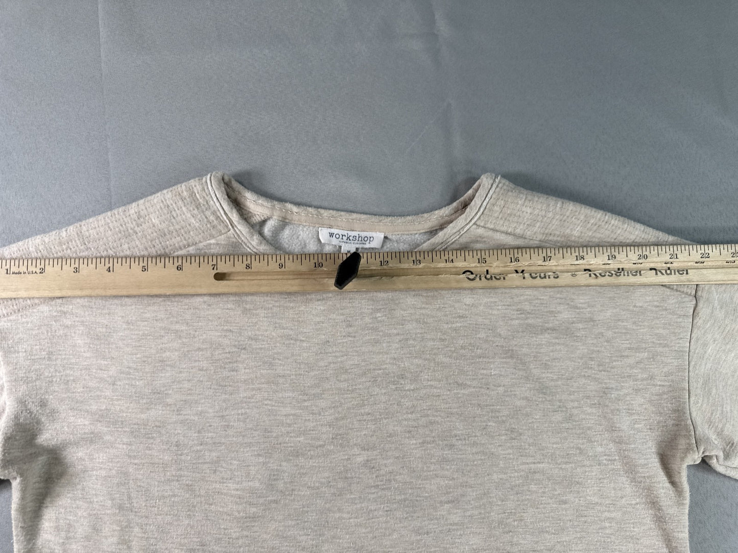 Workshop Republic Clothing Long Sleeve Crewneck Top M Gray Soft Fabric Cotton