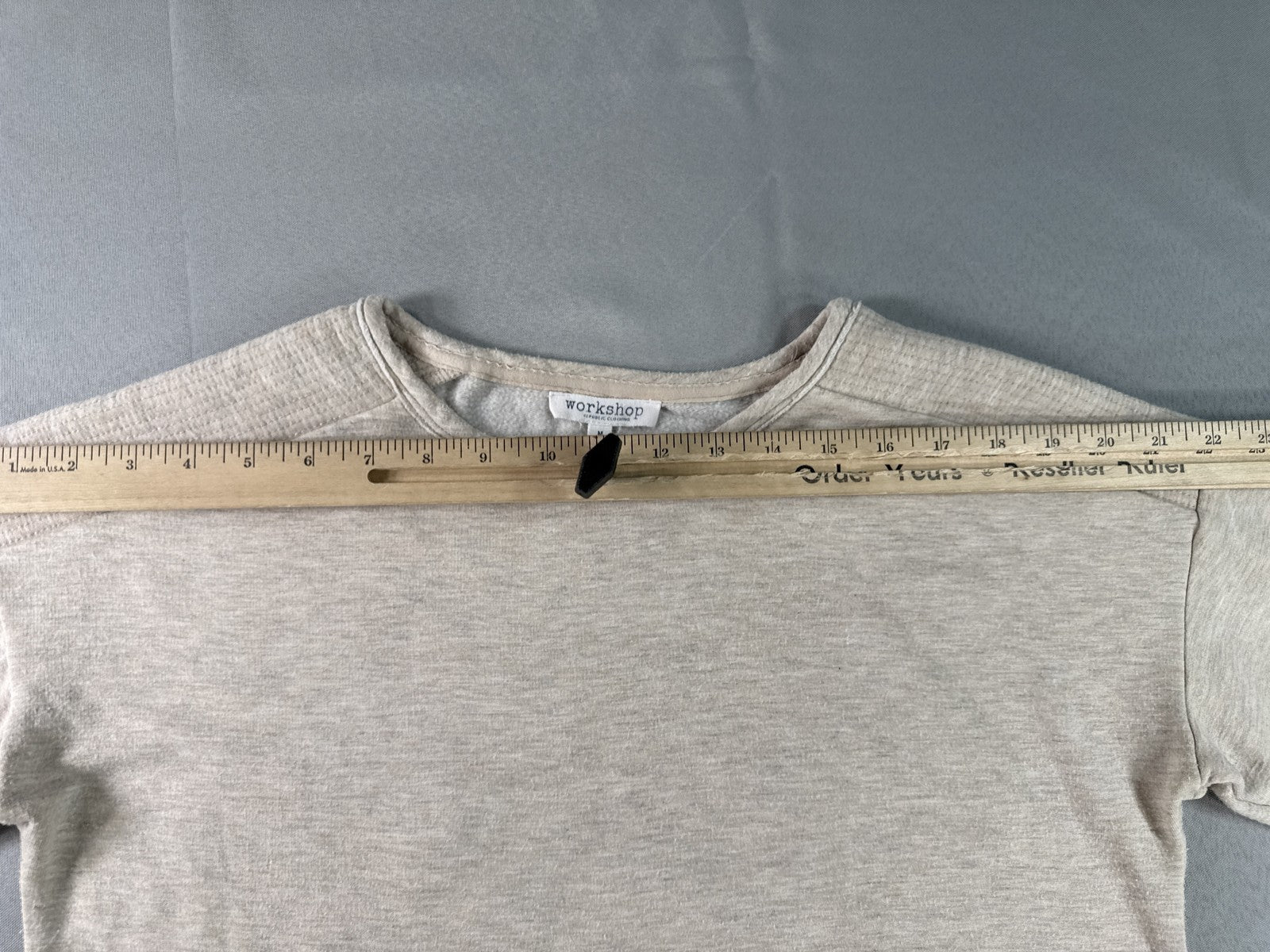 Workshop Republic Clothing Long Sleeve Crewneck Top M Gray Soft Fabric Cotton
