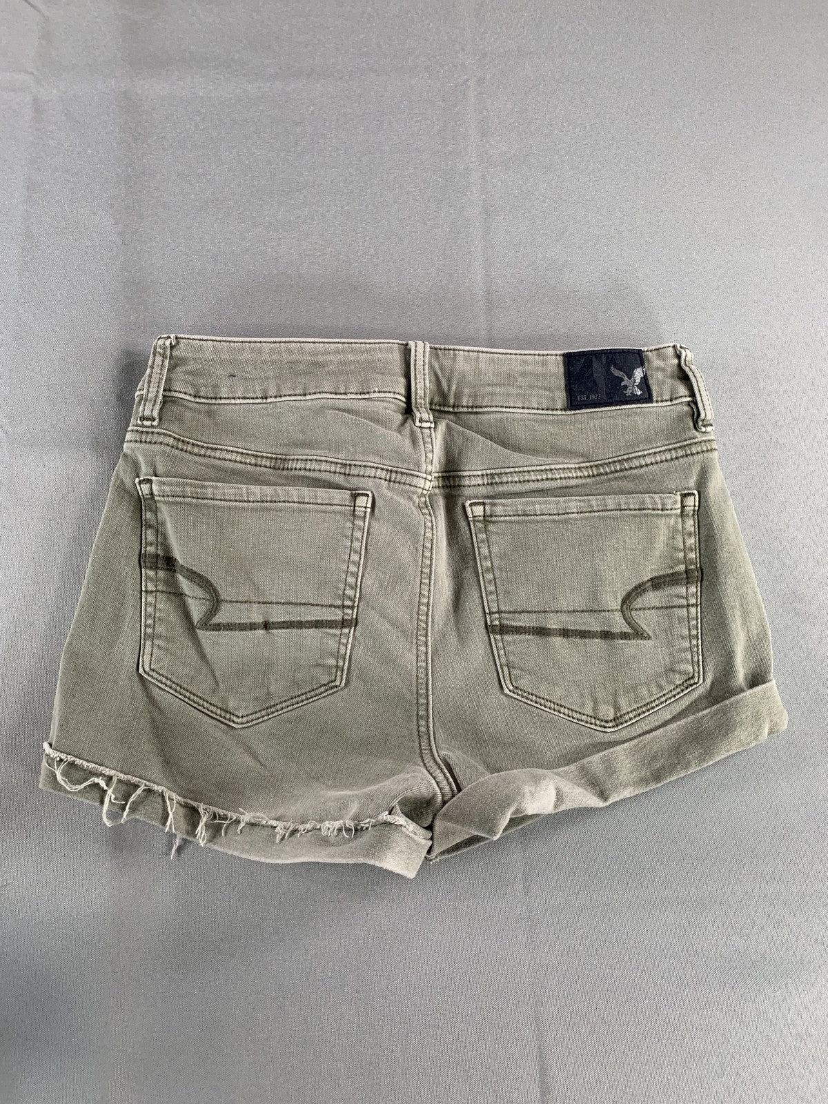 American Eagle Shorts Womens 4 Green Super Super Stretch Distressed Denim Cutoff