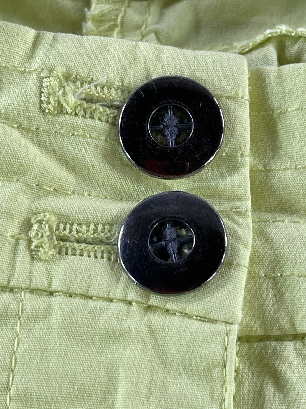 Chicos Pants Womens 1 Yellow Capri Cropped Cotton Stretch Button Pockets Casual