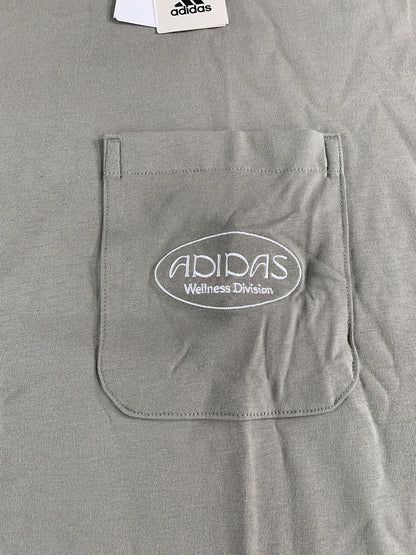 adidas Shirt Womens Large Silver Pebble Wellness Division Butterfly Tee IS1039