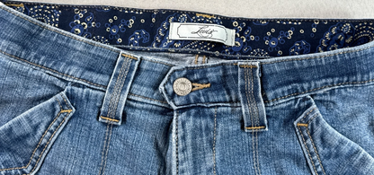 Signature by Levi Strauss & Co. Women's Modern Capri Jeans size 9/10
