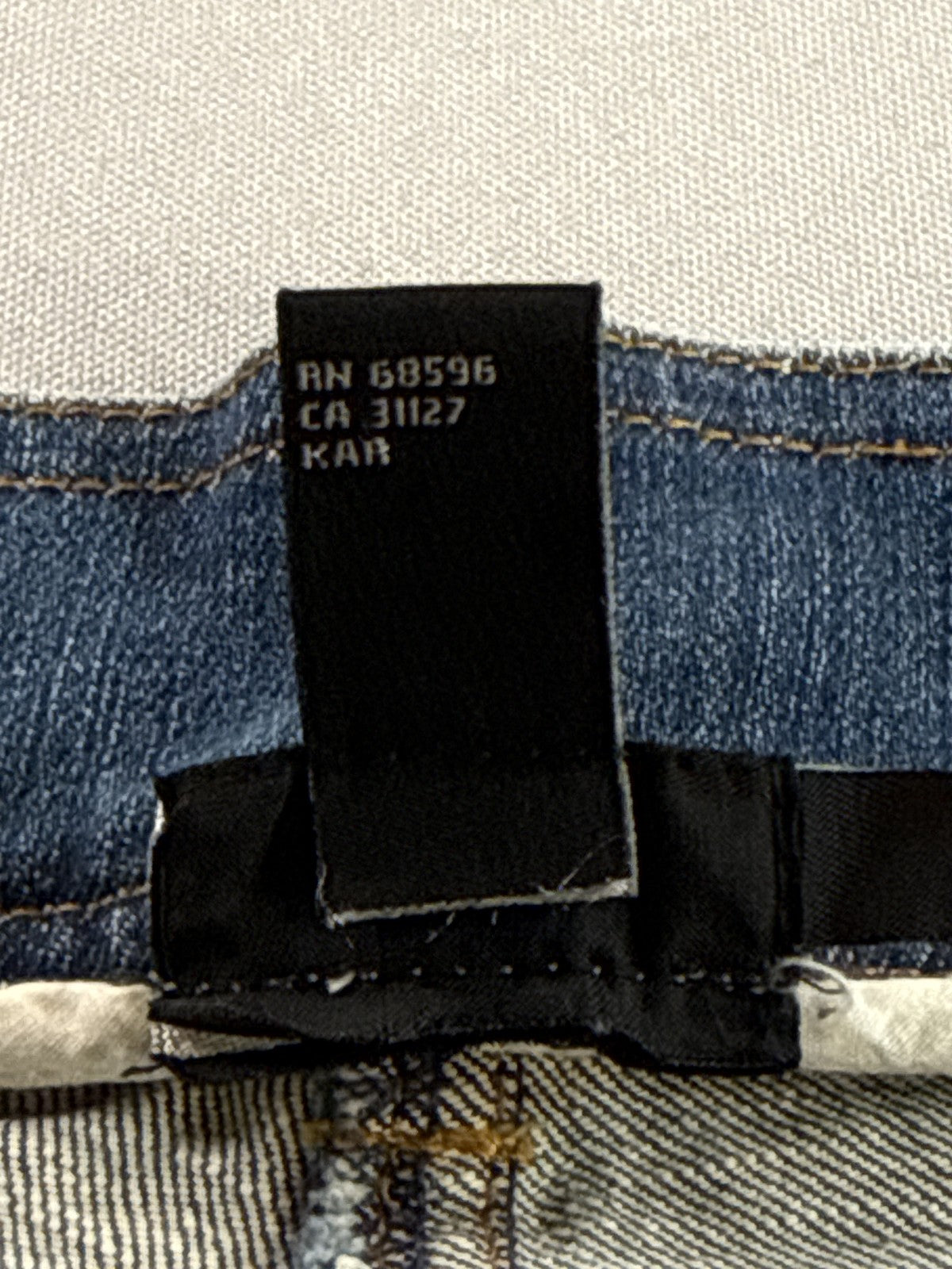 DKNY Straight Fit Jeans Womens 12 Blue Cotton Spandex Regular Mid Rise Denim Leg