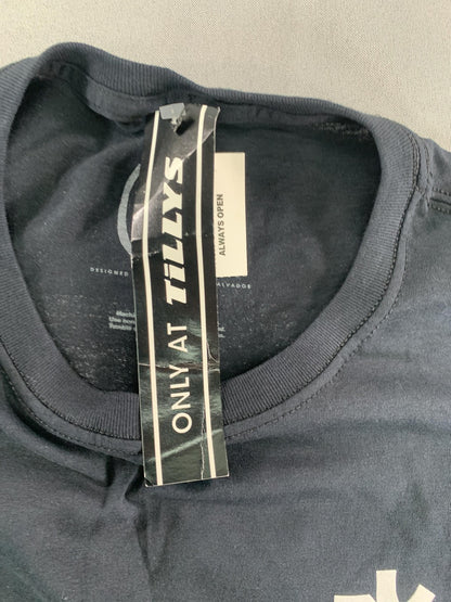 CVLA Sun Wave Shirt Mens Large Black Japanese Graphic Crane Torii Tillys Tee