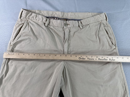 UNIQLO Chino Shorts Waist inch Beige 100% Cotton Breathable Flat Front Twill Men