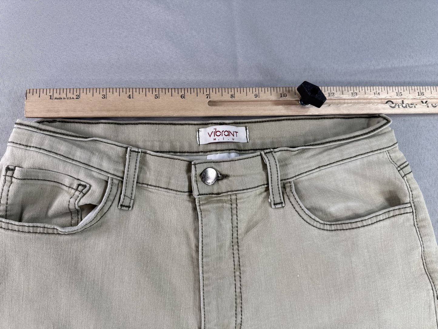 Vibrant P2105 High Rise Wide Leg Jeans 13 (W30) Womens W30 Light Denim Cotton