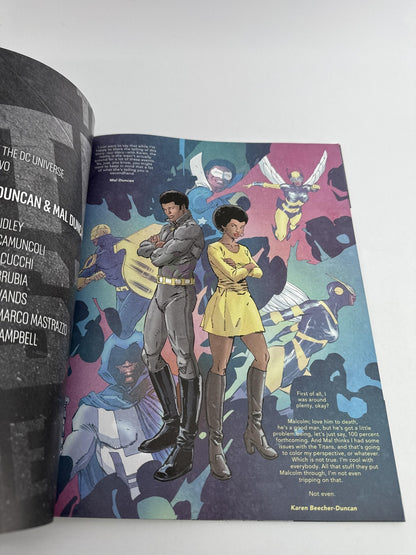 DC Other History Of The DC Universe Book Two Black Label Comic Mal Duncan Color