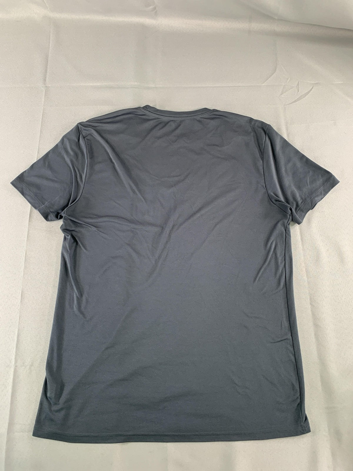 UCLA Bruins Shirt Mens Medium NCAA Basketball Blue Gold Tee Bruins Apparel NWT