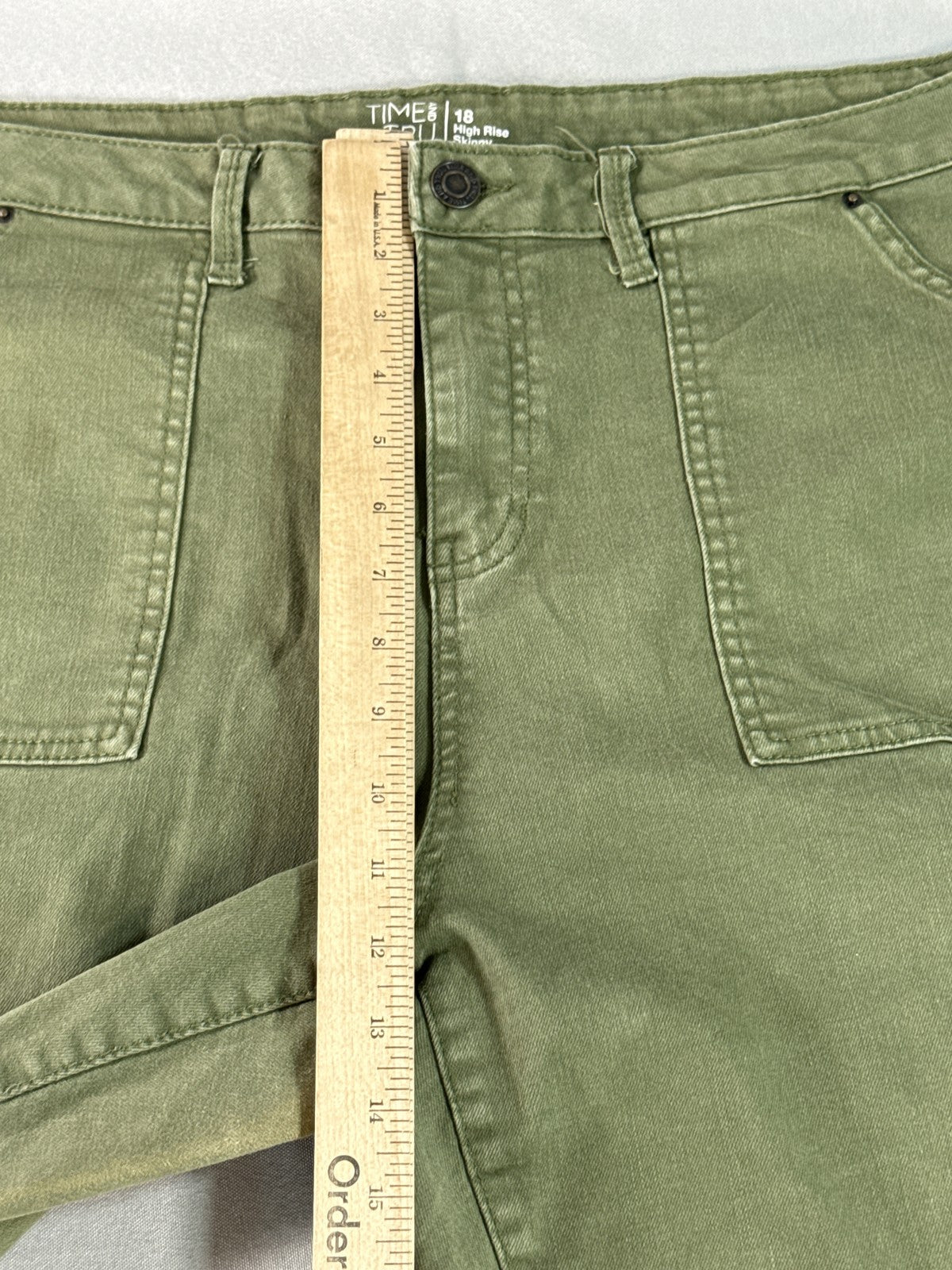 TIME TRU Cargo Pants Womens 18 Olive Green Cotton Relaxed Fit Distressed Ripped