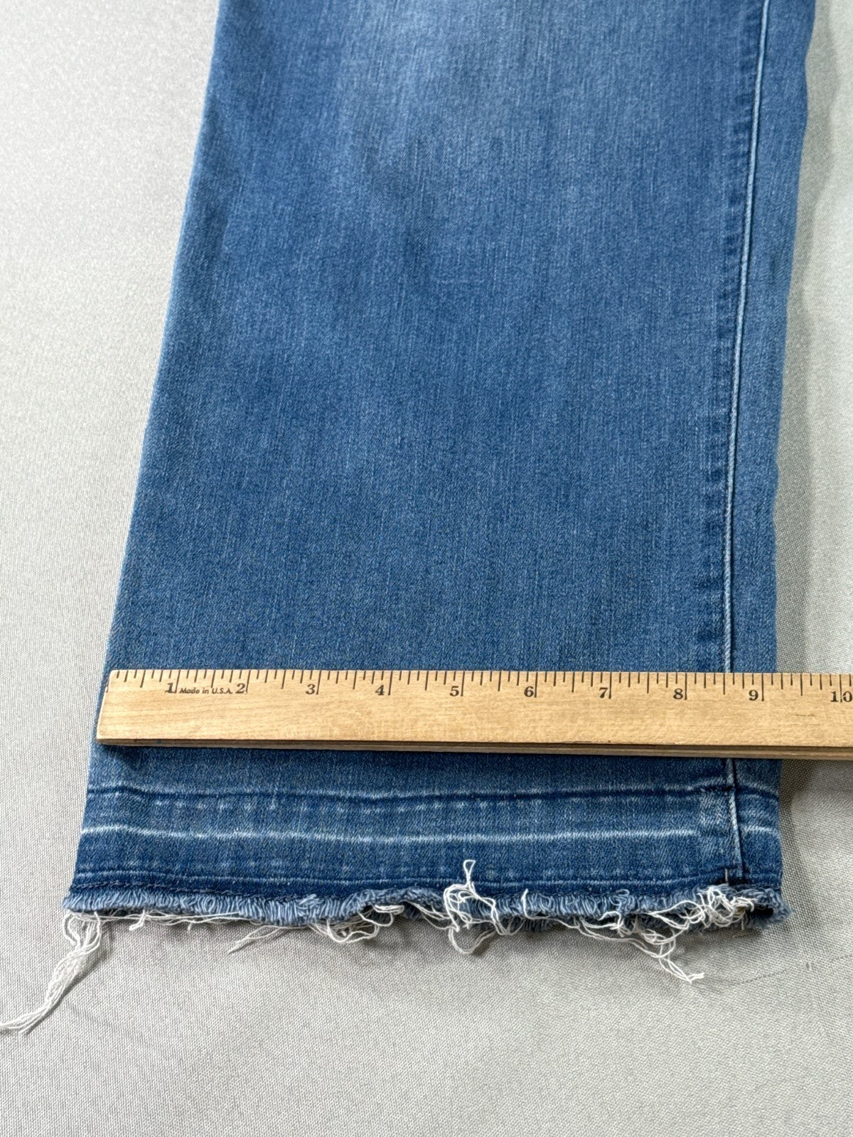 Chicos Girlfriend Straight Crop Jeans Womens 3 Blue Raw Hem Stretch Denim