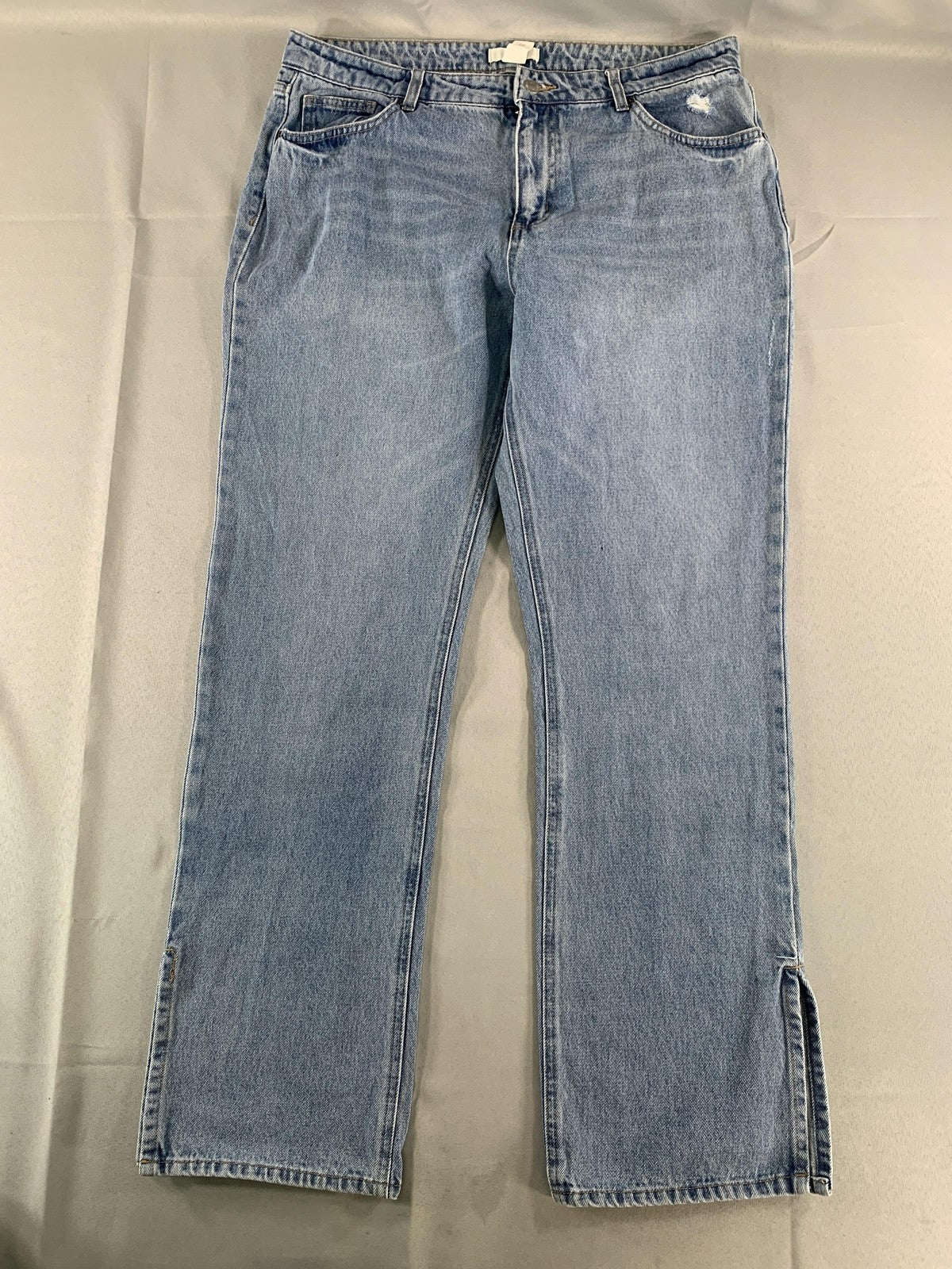 H&M Jeans Womens 12 Blue Straight Leg Distressed Denim Mid Rise Casual Pants
