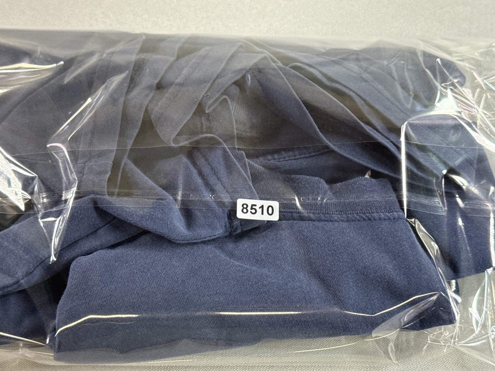 Nike Graphic Tee Navy Cotton Crewneck Short Sleeve Regular Fit L Shirt