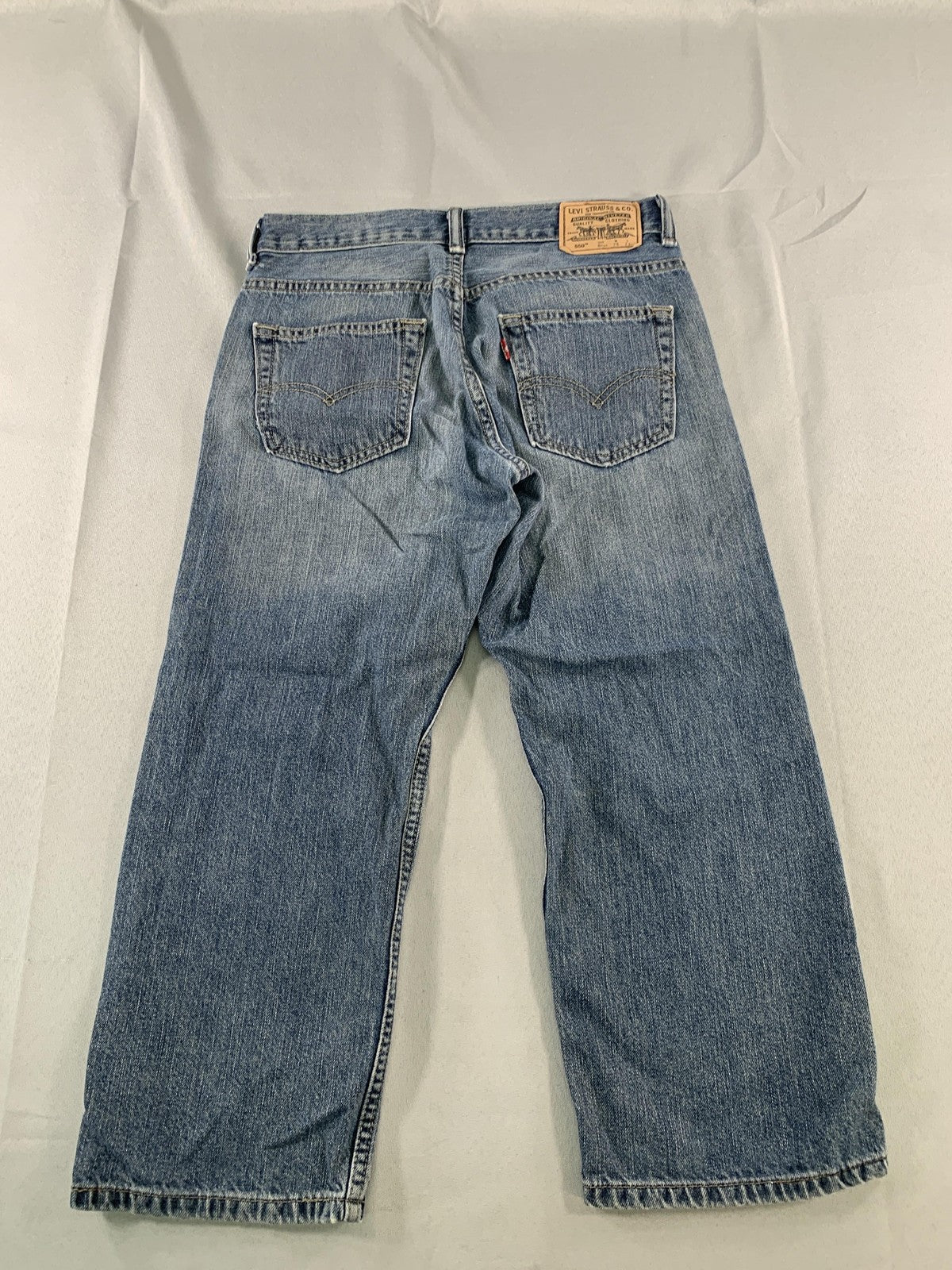Levi's 550 Jeans Boys 28x23 Medium Wash Relaxed Fit Husky Denim Tapered Leg