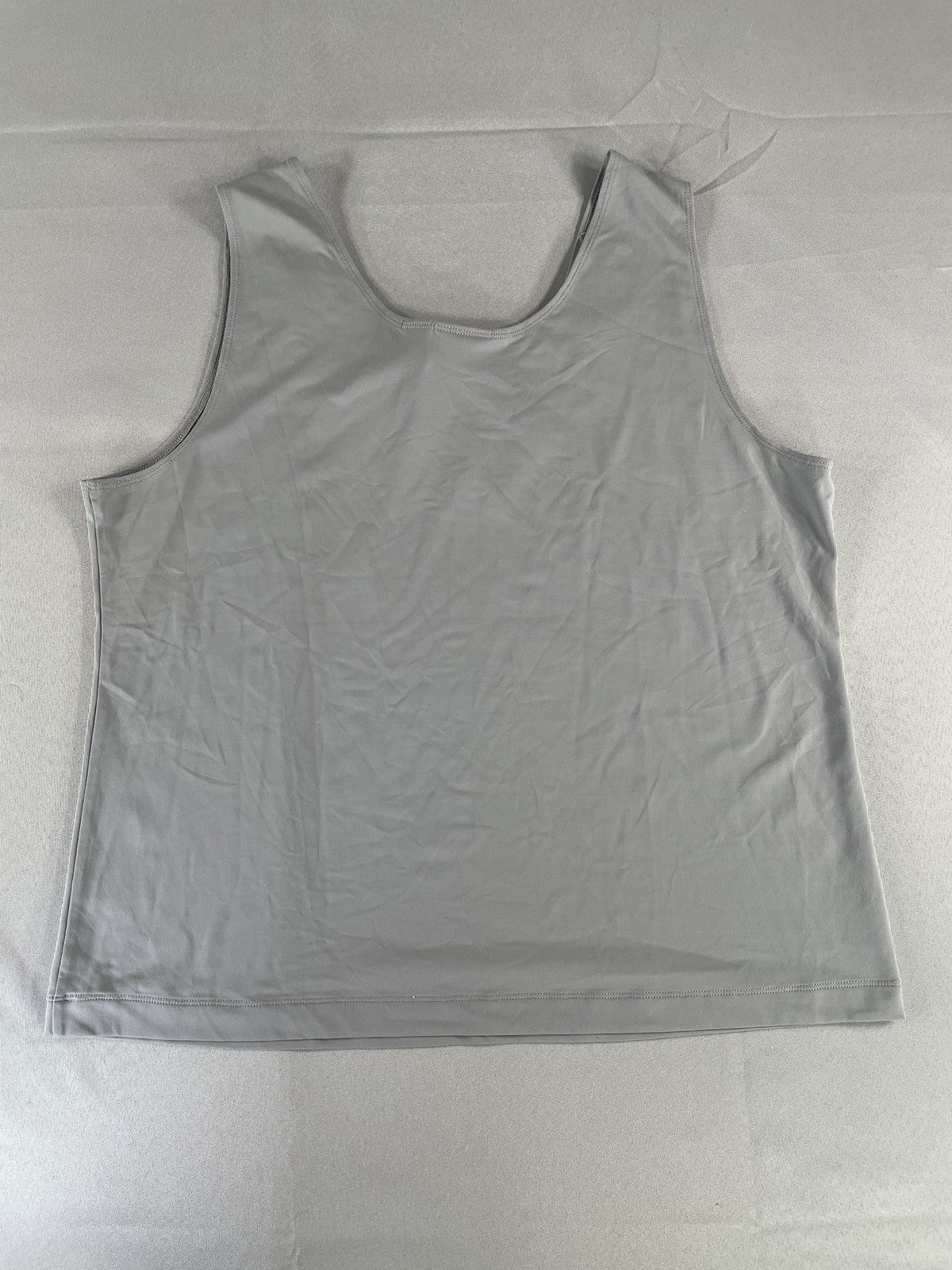Chicos Tank Top Womens Size 3 Gray Embellished Sequins Sleeveless Stretch Blouse