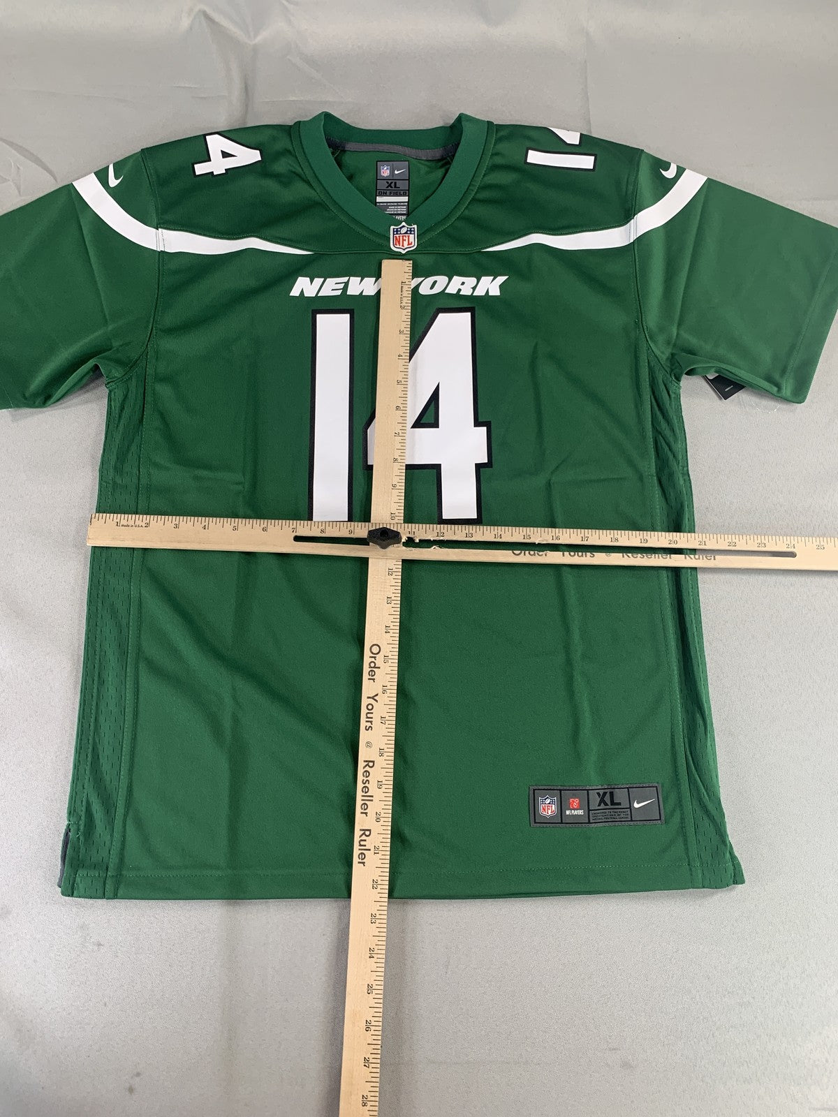 New York Jets Jersey Youth XL 18/20 Green NFL Football Darnold 14 Nike Shirt