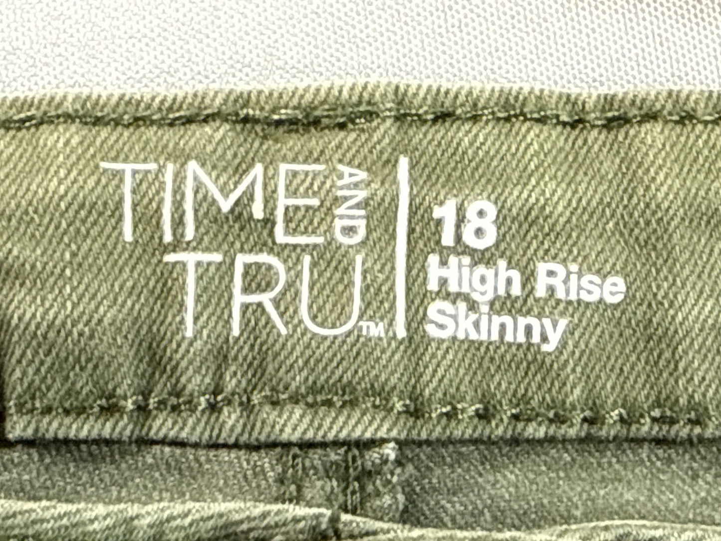 TIME TRU Cargo Pants Womens 18 Olive Green Cotton Relaxed Fit Distressed Ripped
