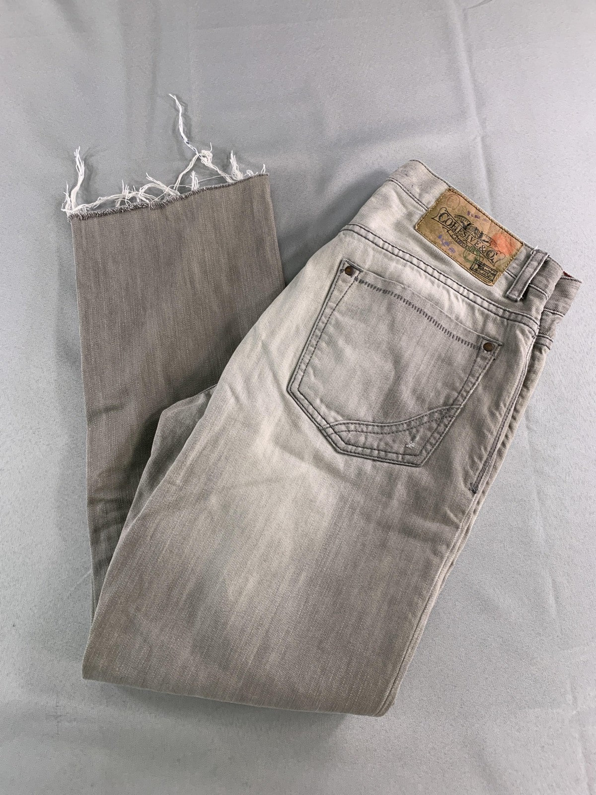 Cohesive & Co Jeans Mens 34x31 Gray Distressed Straight Leg Button Fly Raw Edge