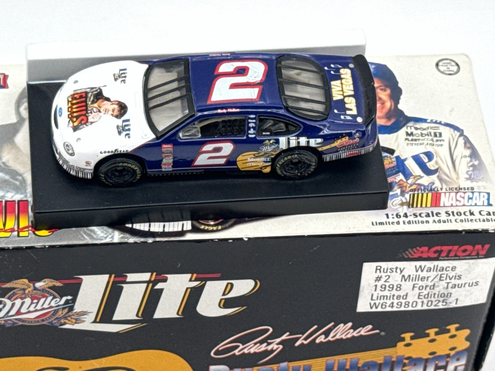 Revell Terry Labonte 5 Froot Loops 1:24 Rusty Wallace 2 Elvis Lot NASCAR 124 NWT