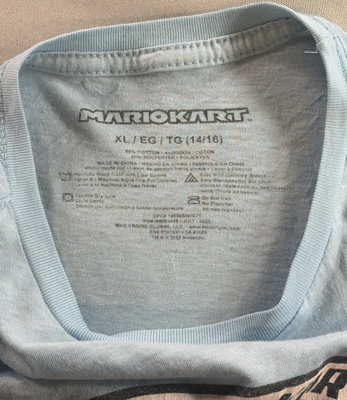 Mario Kart Nintendo Youth XL 14/16 Light Blue Graphic Circle Tee Mad Engine