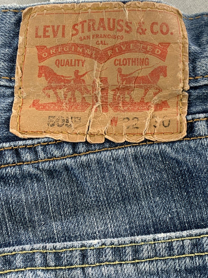 Levis 505 Jeans Mens 32x30 Blue Denim Straight Leg Distressed USA 90s Y2K on Red