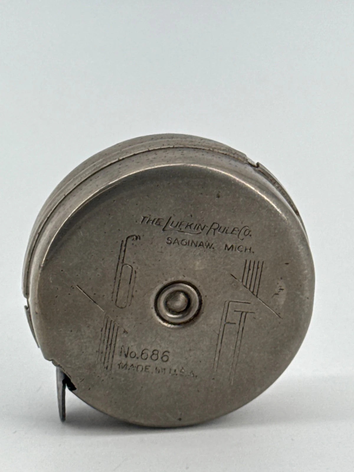 Vintage Lufkin Wizard No.686 6ft Steel Tape Measure USA Saginaw MI Metal Case