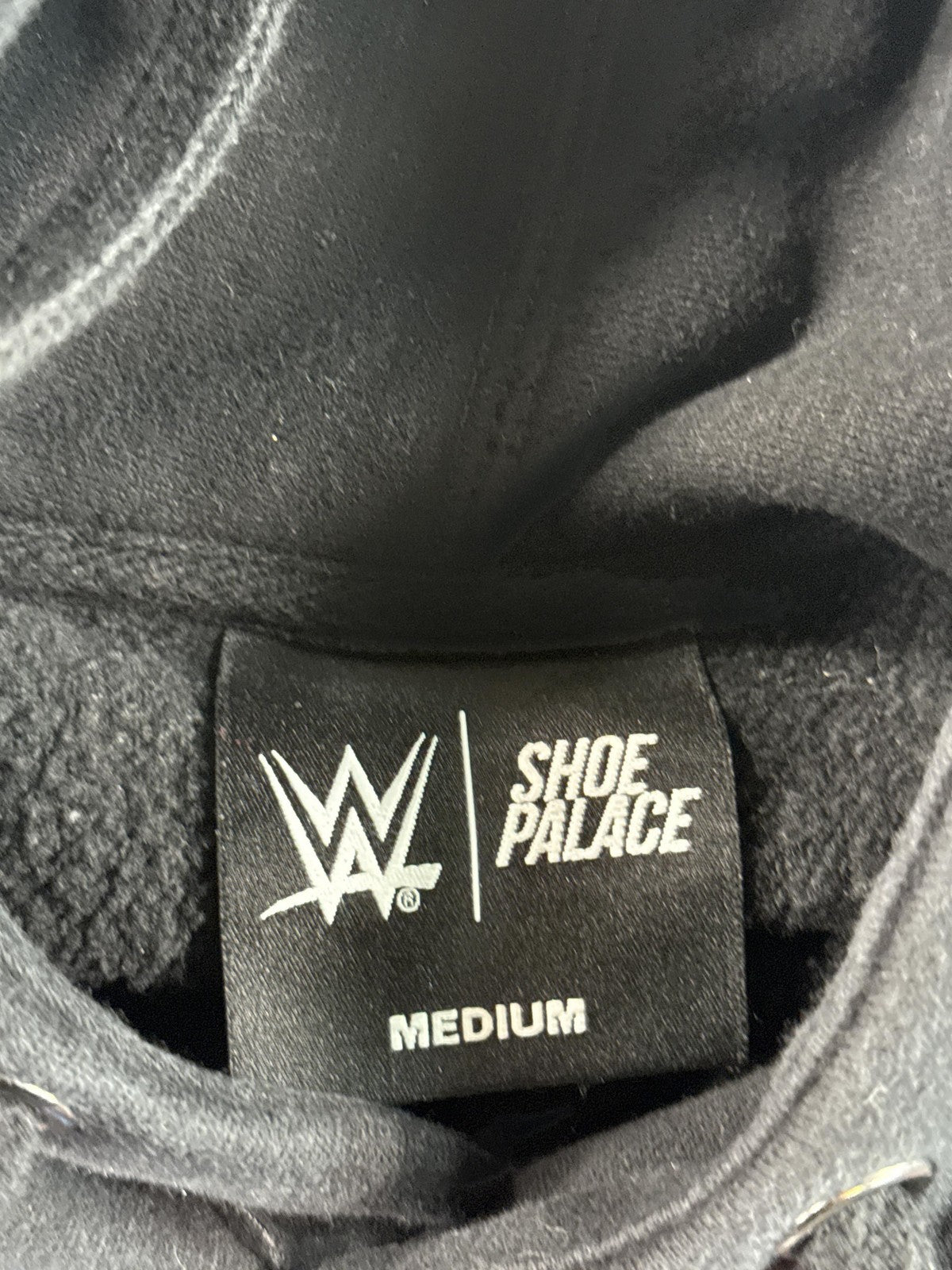 WWE Undertaker Hoodie Men's Large Black Cotton Graphic Wrestling Pre-owned Retro
