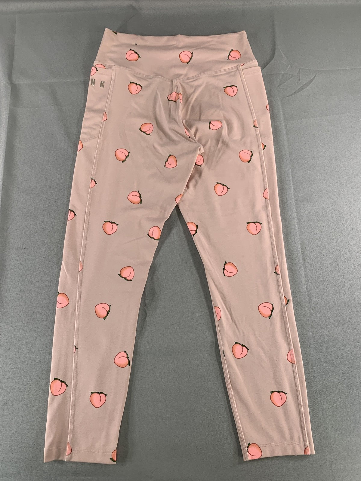 PINK Victoria's Secret Ultimate Leggings Womens Medium Yoga Pants Peach Print