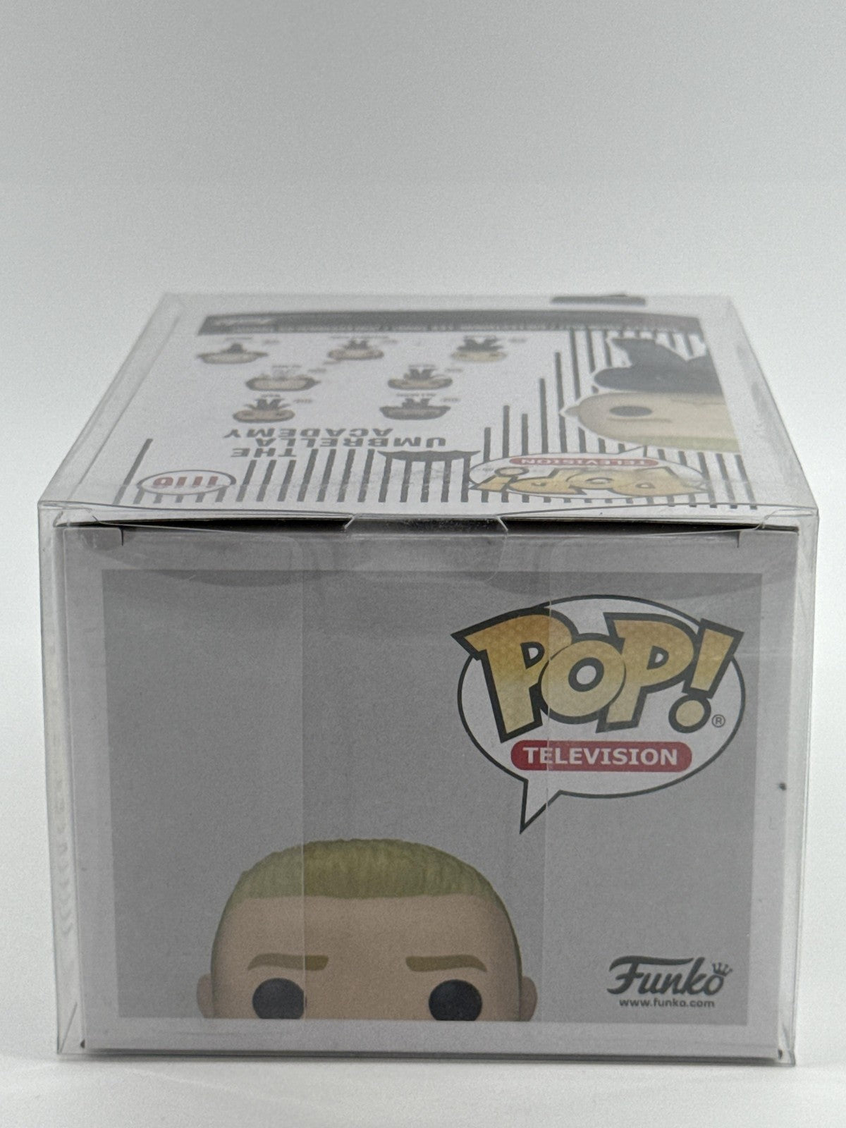 Funko Pop Television Umbrella Academy Luther #1116 Vinyl Figure Blue W Protector