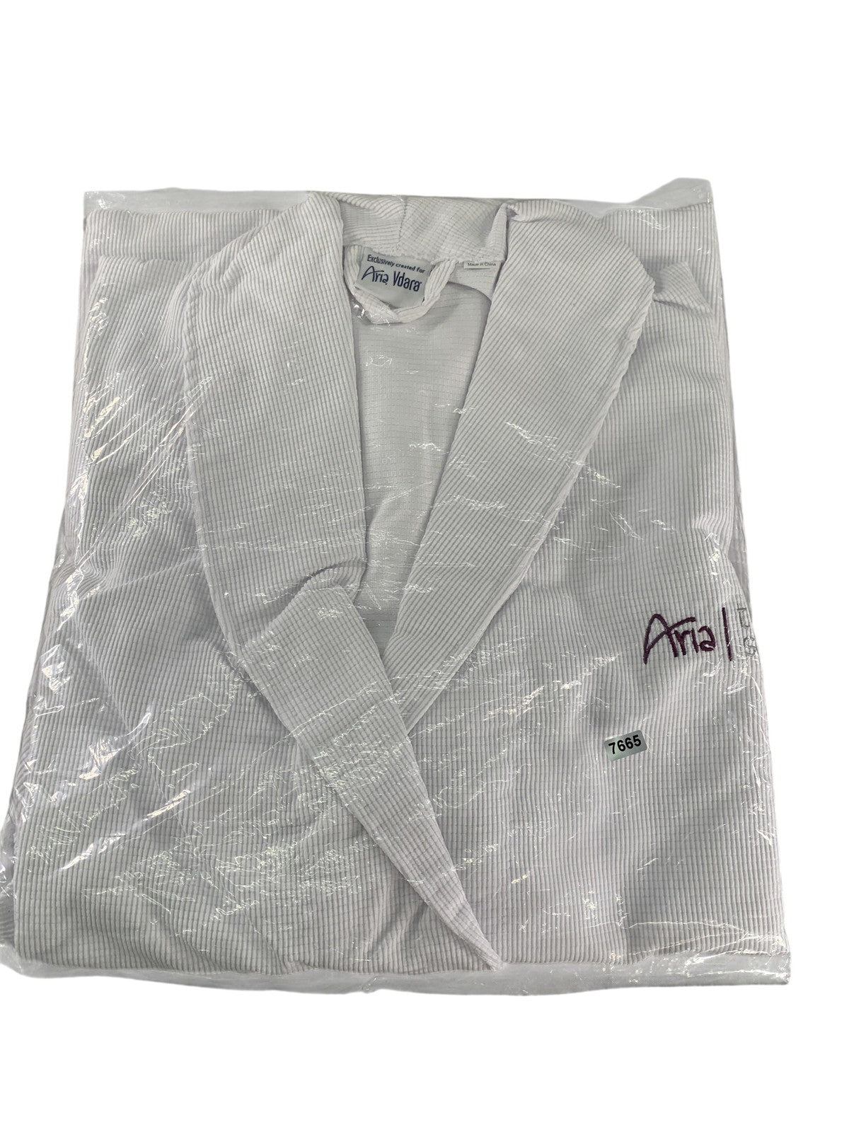 Aria Robe Womens One Size White Kimono Vdara Tower Suites Spa Hotel Waffle NWT