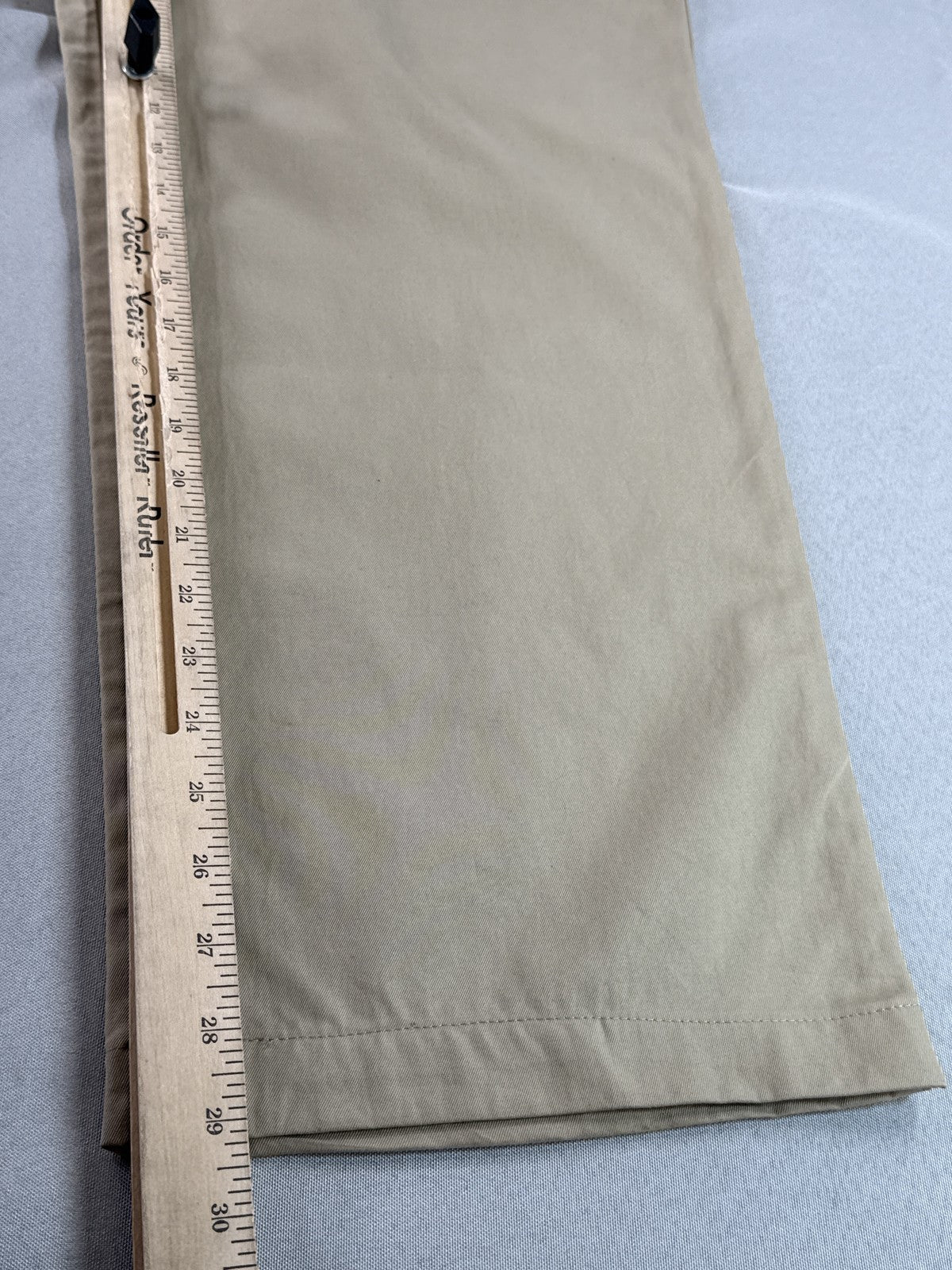 GAP Khaki Chino Pants 38x30 100% Cotton Flat Front Straight Leg Classic Fit