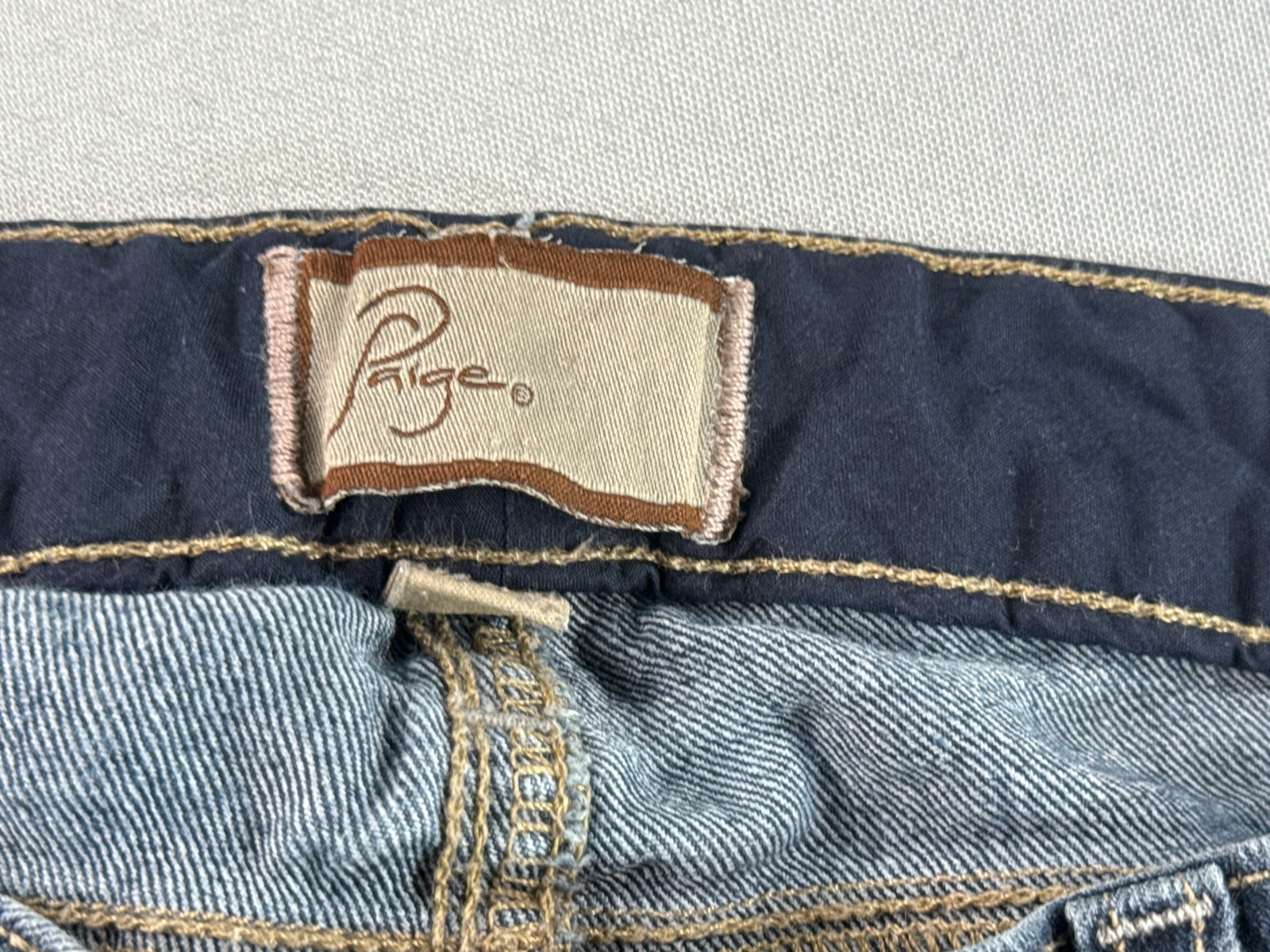 Paige Peg Skinny Jeans Womens 26 Dark Wash Blue Stretch Low Rise Denim Tapered