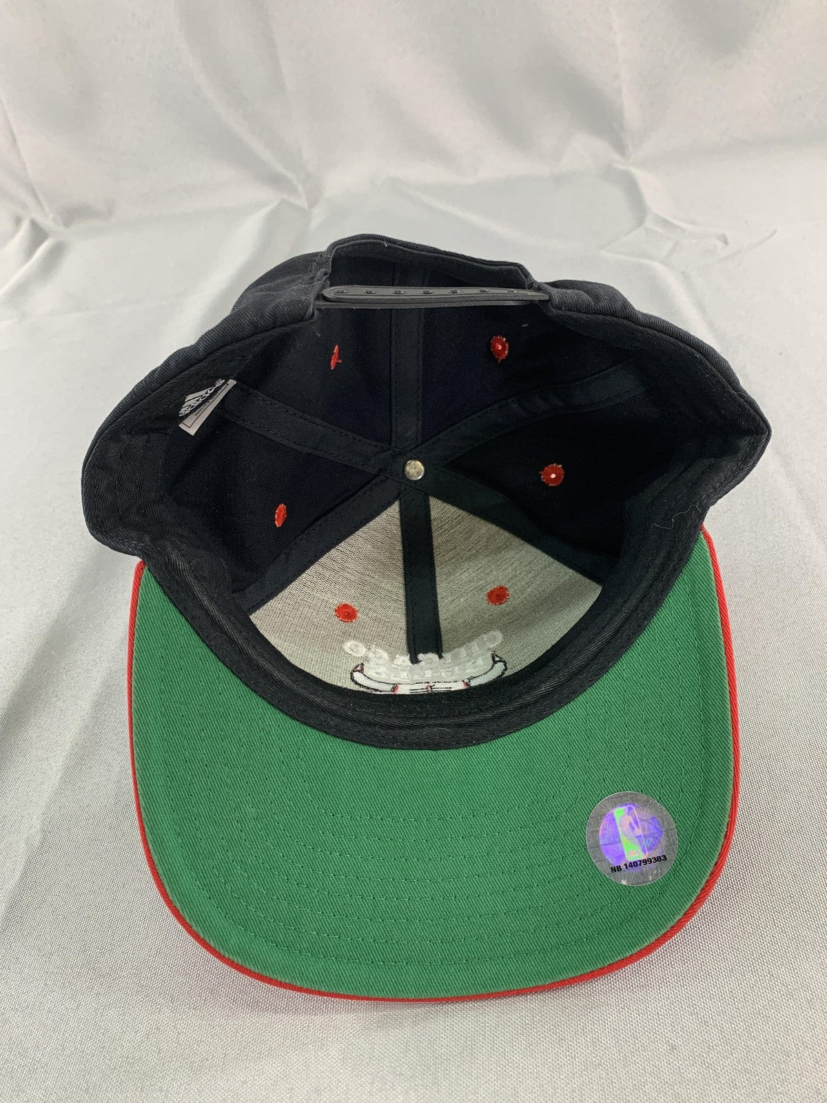 Chicago Bulls Hat Cap Snap Back Mens One Size Black Red NBA Basketball Adidas