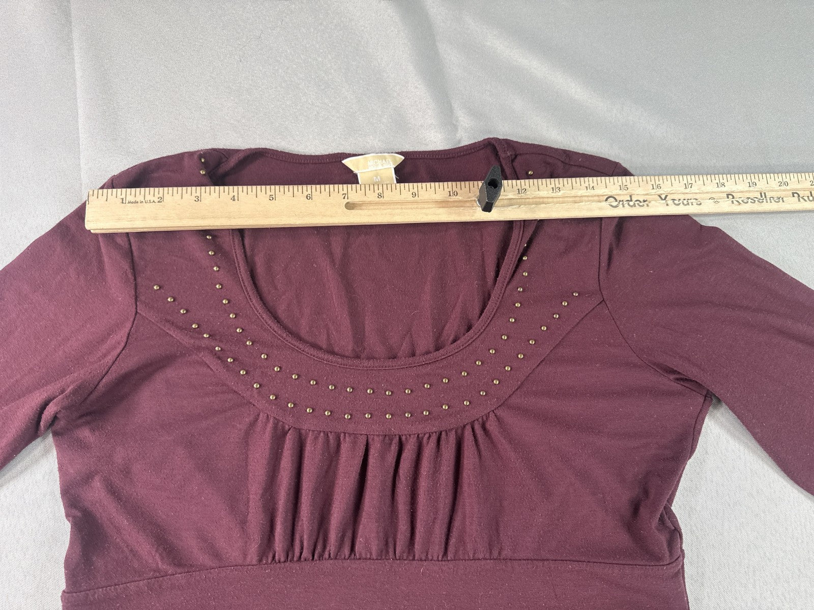 Michael Kors Long Sleeve Scoop Neck Stretch Top Womens M Burgundy Polyester Gold