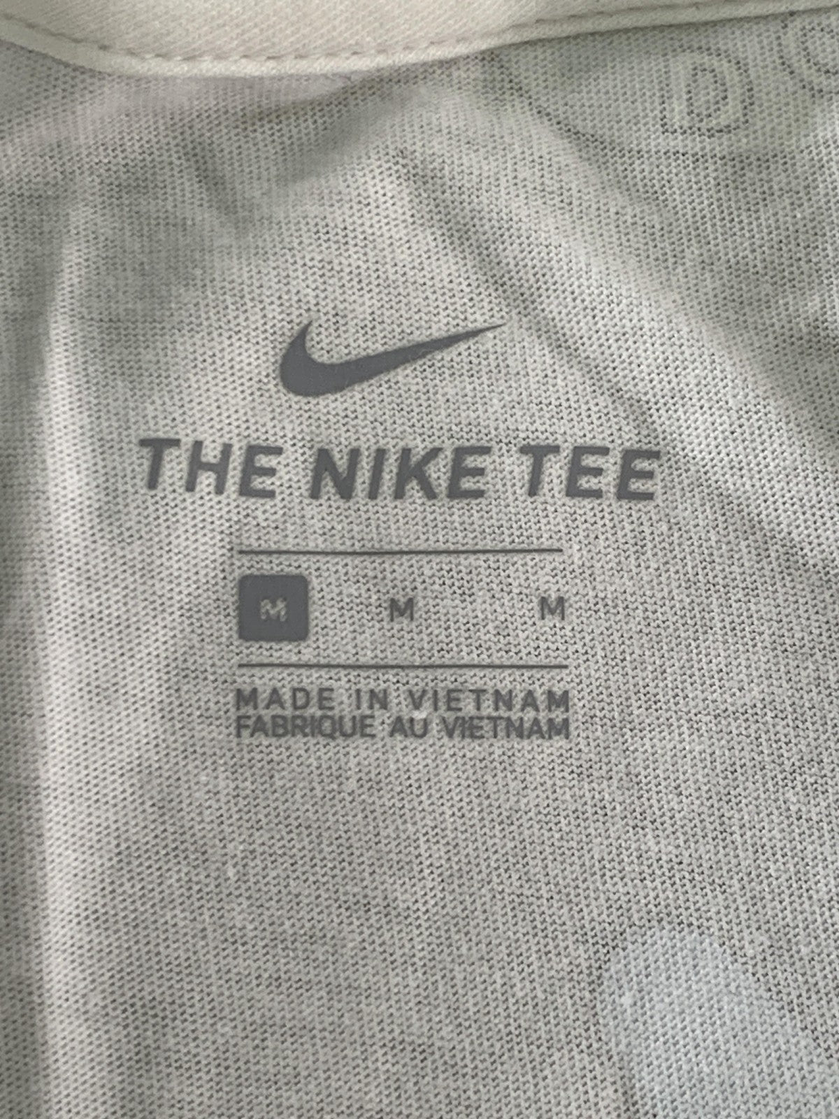 Nike Shirt Womens Medium White Loose Fit Sleeveless Summer Print Beach Tank Tee