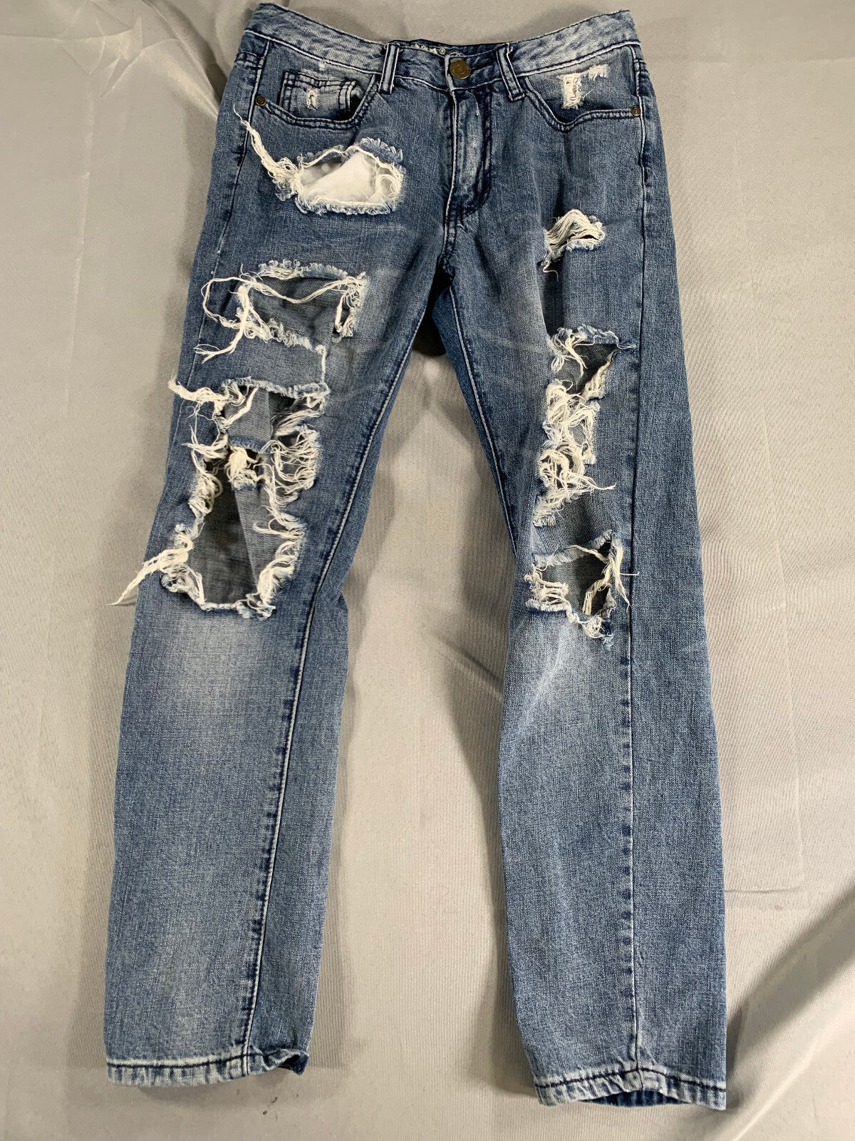 Machine Nouvelle Mode Jeans USA 27 Italy 41 Distressed Ripped Raw Hem Apparel