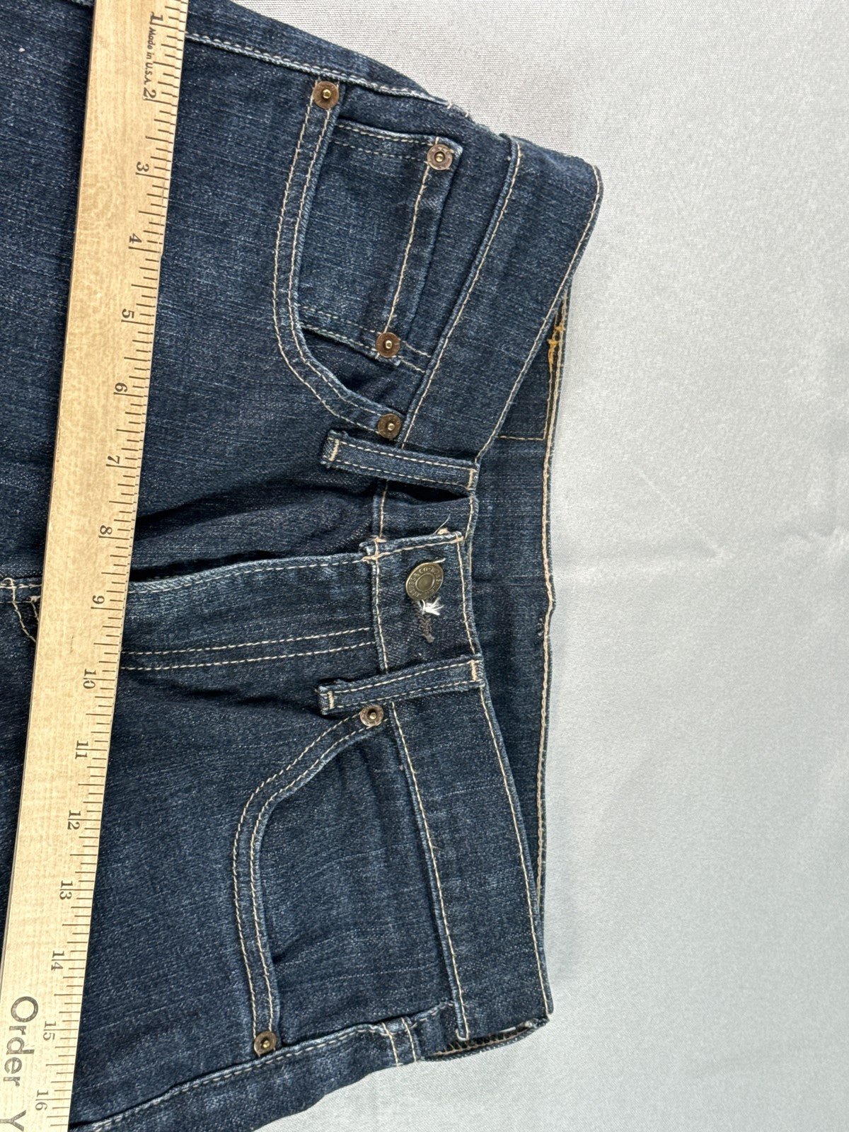 Levi's 511 Straight Leg Jeans W 31 L 32 Dark Wash Cotton Classic Fit Pockets
