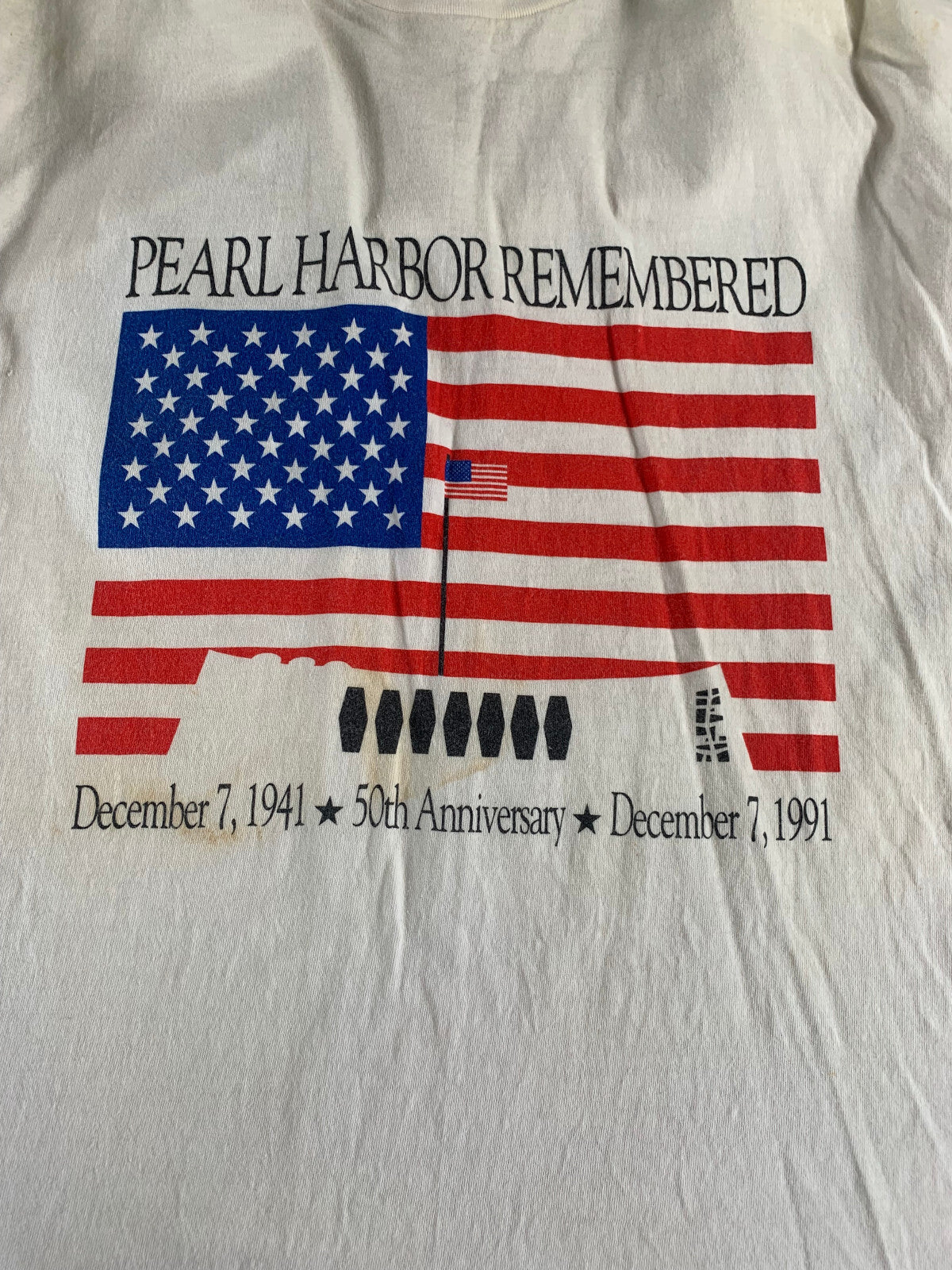 Vintage 1991 Crazy Shirts Pearl Harbor 50th Anniversary Tee XL USA Single Stitch