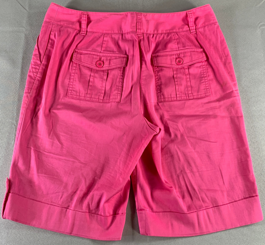 Chico’s Womens Pink Shorts Size 15 Stretch Mid Rise Button Tab Hem Utility 11”