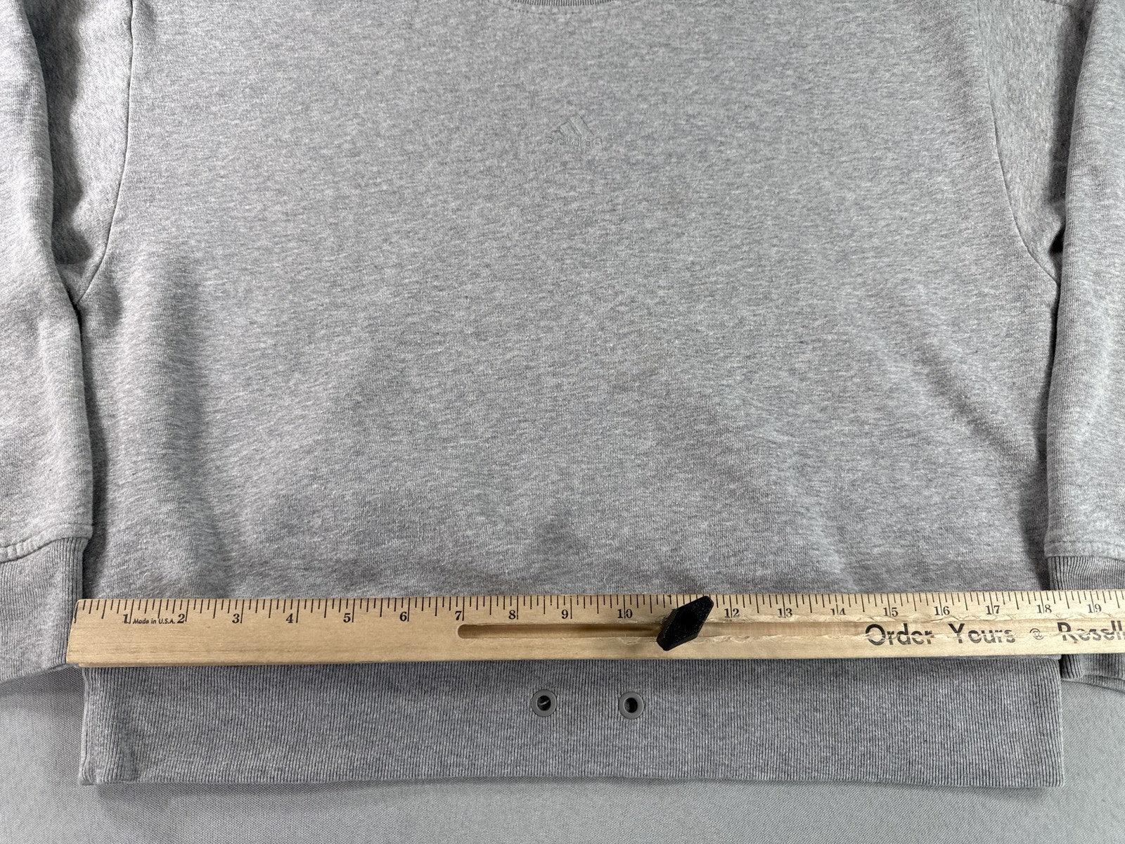 adidas Sweatshirt S Grey Cotton Blend Crewneck Long Sleeve Regular Fit Graphic