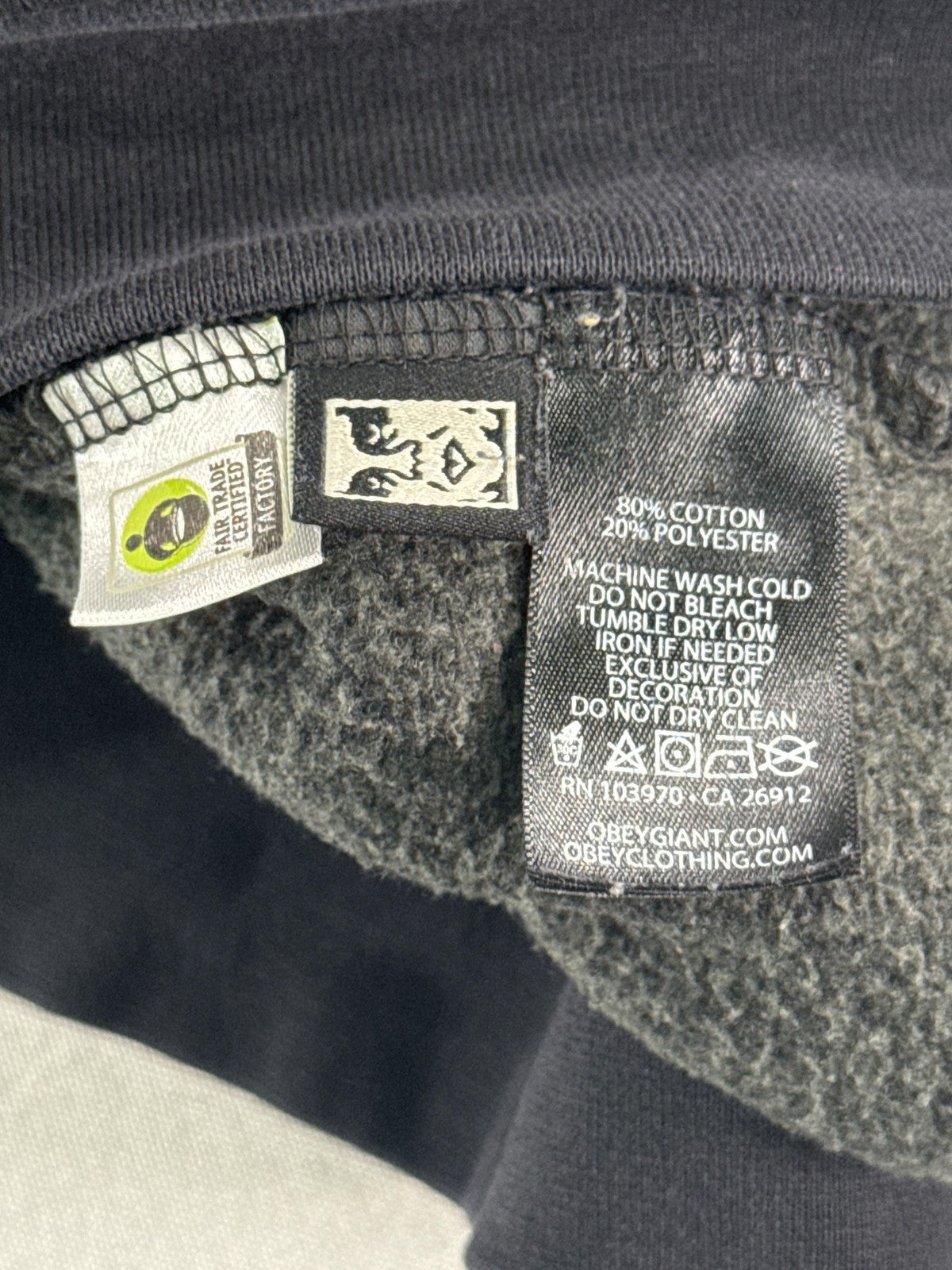 Obey Hoodie Mens Medium Pullover Sweatshirt Streetwear Spell Out Apparel NWT New