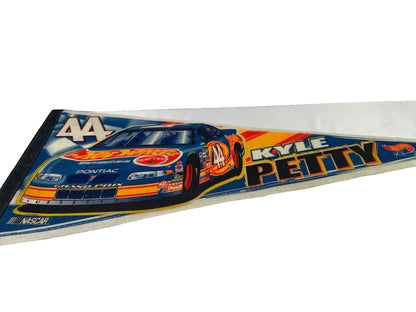 Kyle Petty 44 Hot Wheels NASCAR Felt Pennant Pontiac Grand Prix Vintage 90s Gold