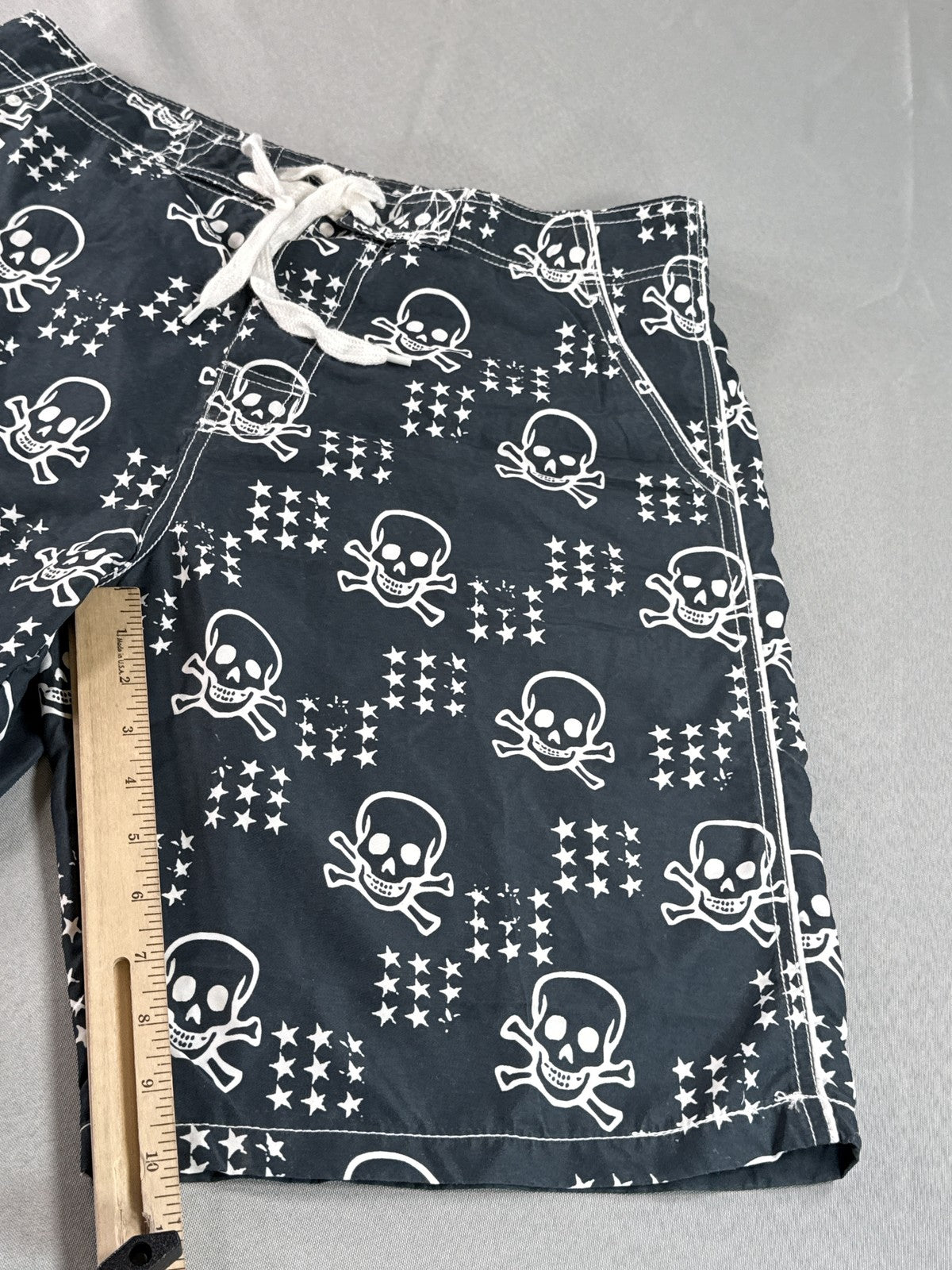 Cedarwood State Skull Pirate Swim Shorts 34 Black White 100% Polyester All