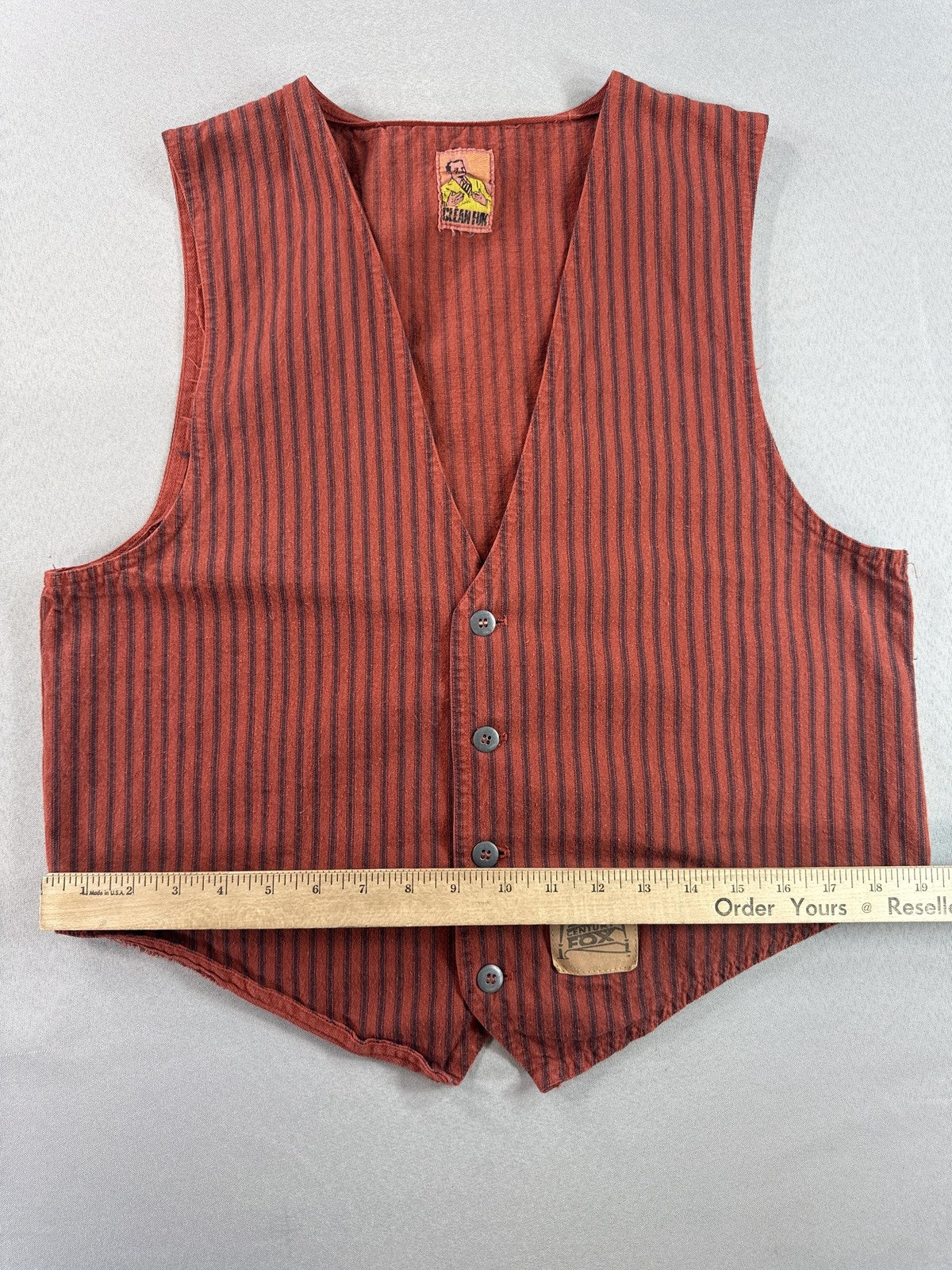 CLEAN FUN 20th Century Fox Vintage Striped Red Sleeveless Neck Vest Button Men