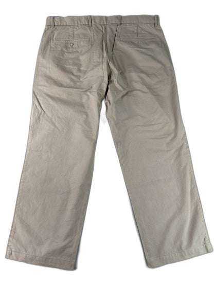 GAP Khaki Chino Pants 38x30 100% Cotton Flat Front Straight Leg Classic Fit
