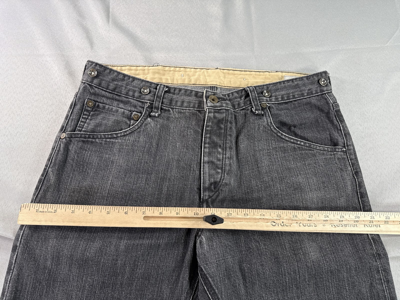 rag bone Straight Fit Jeans 32x32 Black 100% Cotton Leg Made in USA Button