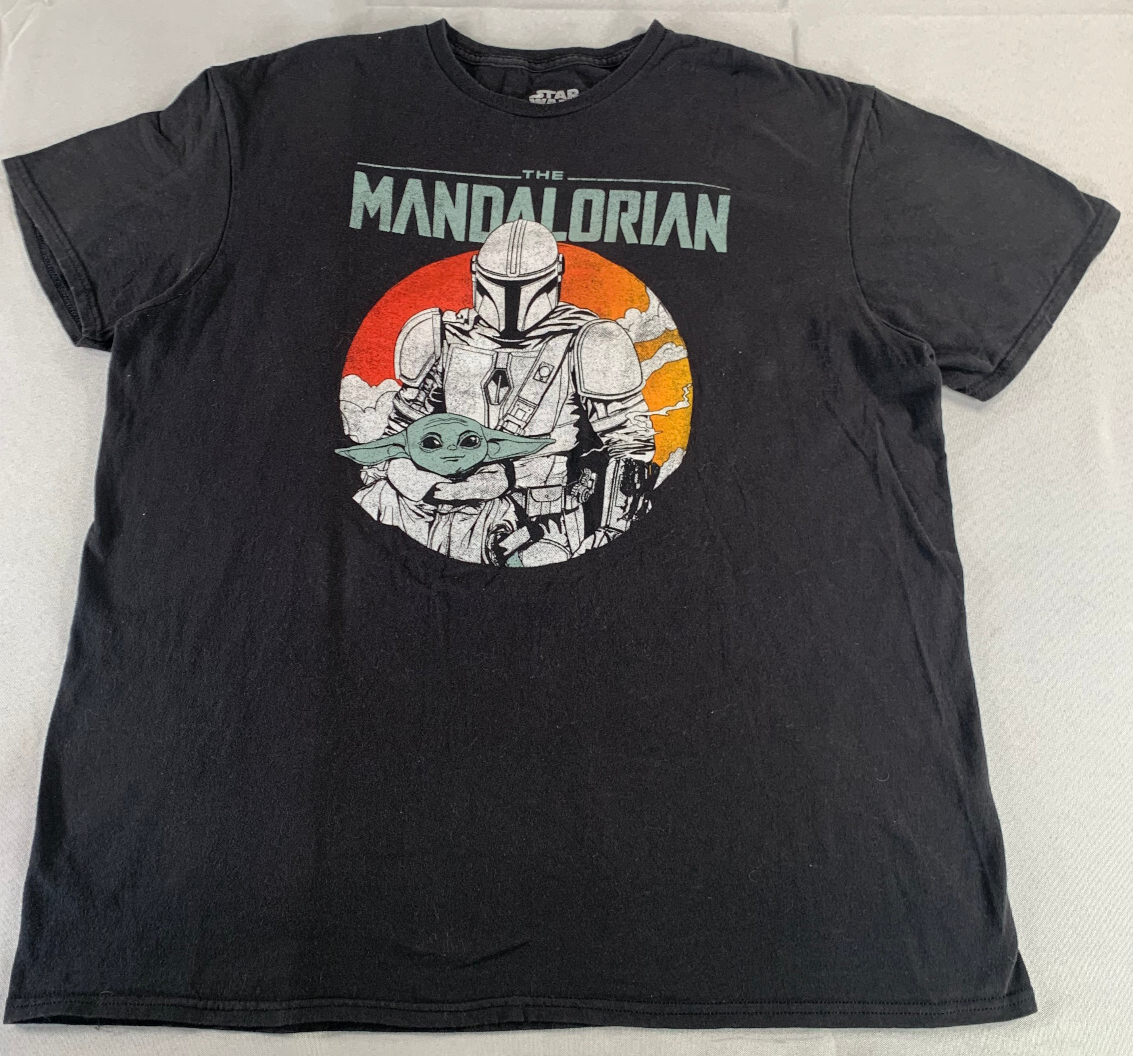 Star Wars The Mandalorian T-Shirt XL Black Grogu Graphic Tee Lucasfilm YFifthSun